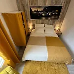 24h Legend - House 10 People With Private Terrace * Le Mans