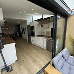 24h Legend - House 10 People With Private Terrace