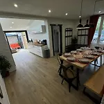 Prázdninový dům 24h Legend - House 10 People With Private Terrace Le Mans