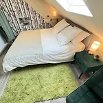 24h Legend - House 10 People With Private Terrace Le Mans