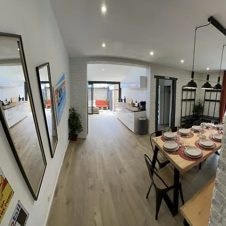 Prázdninový dům 24h Legend - House 10 People With Private Terrace *