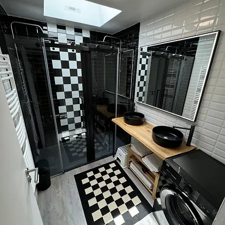 24h Legend - House 10 People With Private Terrace Casa vacanze *