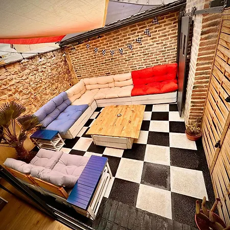 Prázdninový dům 24h Legend - House 10 People With Private Terrace *