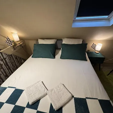 24h Legend - House 10 People With Private Terrace