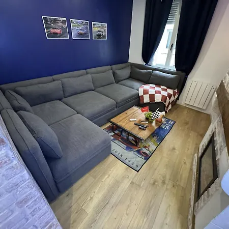 24h Legend - House 10 People With Private Terrace *