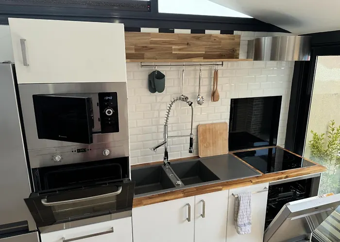 Vakantiehuis 24h Legend - House 10 People With Private Terrace