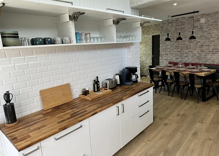 24h Legend - House 10 People With Private Terrace Vakantiehuis *