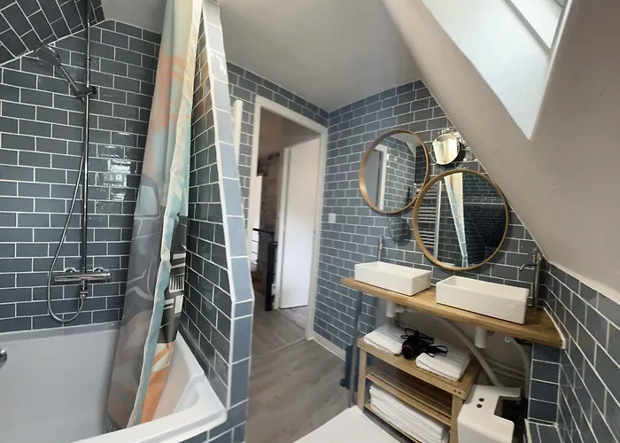 24h Legend - House 10 People With Private Terrace * Le Mans