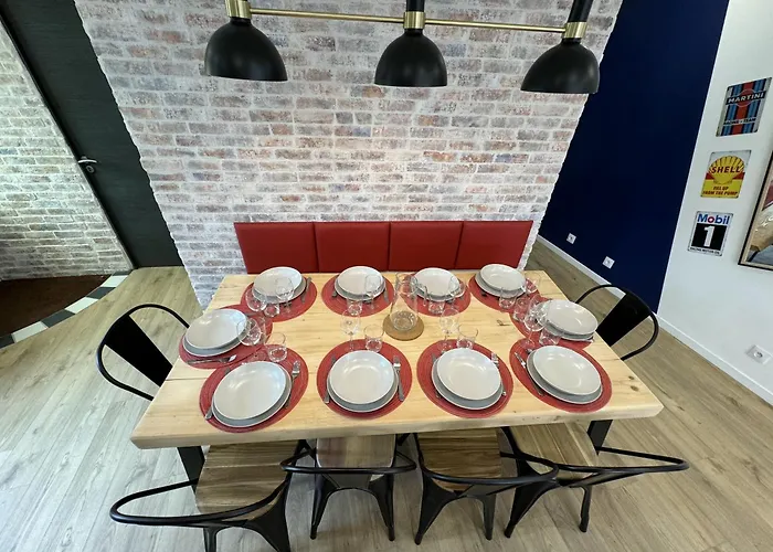 Vakantiehuis 24h Legend - House 10 People With Private Terrace Le Mans