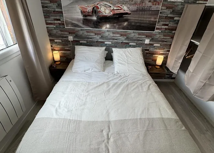 24h Legend - House 10 People With Private Terrace * Le Mans