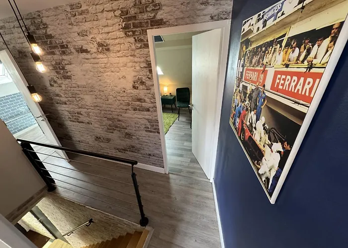 Vakantiehuis 24h Legend - House 10 People With Private Terrace Le Mans