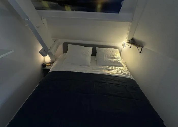 24h Legend - House 10 People With Private Terrace