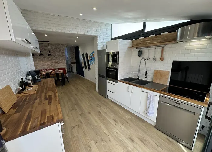 24h Legend - House 10 People With Private Terrace Vakantiehuis *