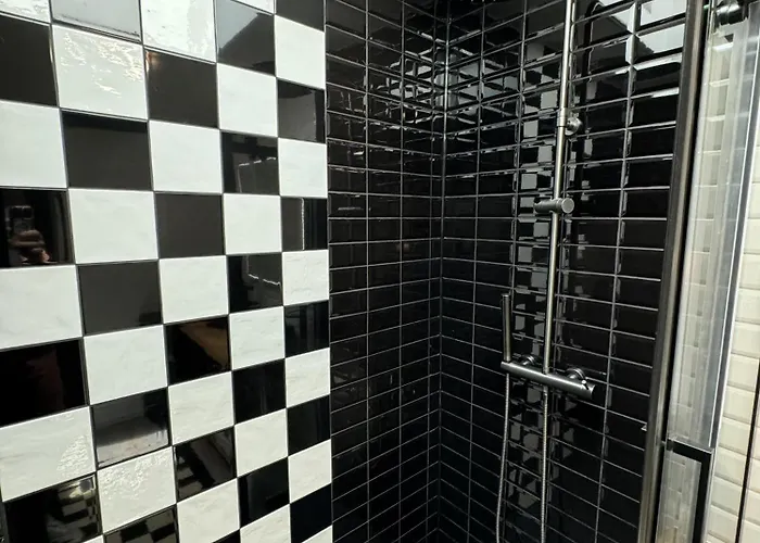 24h Legend - House 10 People With Private Terrace Vakantiehuis